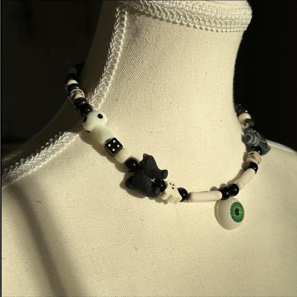 Handmade necklace - Picture 7 of 8